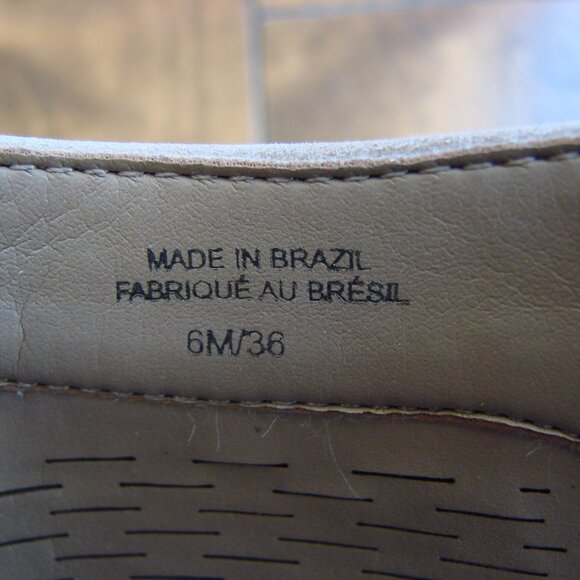 Vince Camuto Kyrene Suede Platform Wedge Shoes Brown Beige Tan Open Toe Size 6 - Picture 4 of 13